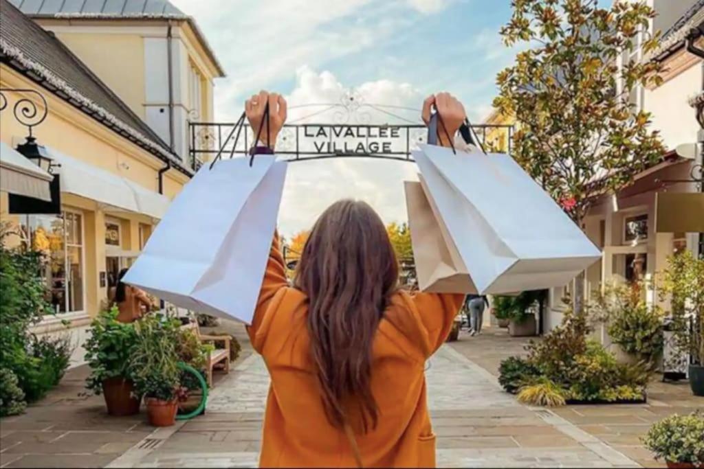 Suite Elite Disneyland Chessy  Zewnętrze zdjęcie